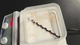 勃起,副作用,壯陽,工具,陰莖,陽痿,性功能障礙,過敏,藥物,壯陽藥(每日郵報 http://www.dailymail.co.uk/health/article-4074712/Video-shows-penis-implant-erect-INSTANTLY-dropped-warm-bath-potentially-curing-erectile-dysfunction-men-Viagr)