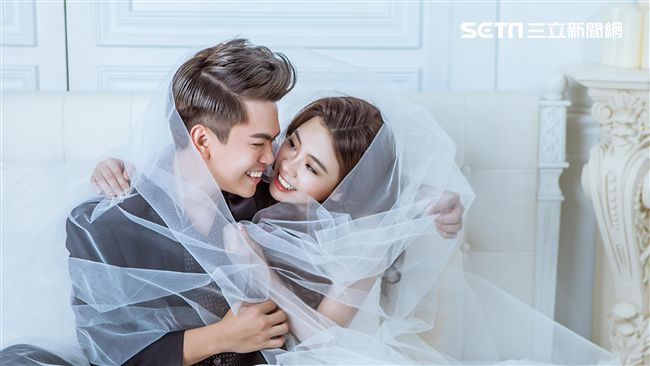 圖／蔡阿嘎神秘嬌妻　真面目首度曝光