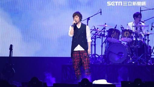 放下怨懟！阿信跨年夜跟「他」和好了
