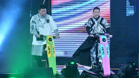 曾國城　曾寶儀