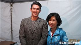 陳珮琪和陽岱鋼合照（圖／記者王怡翔攝）