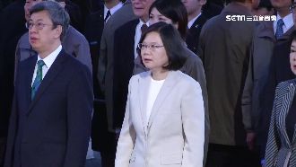 蔡總統第一個元旦　高唱國歌一字不漏