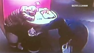 穿潮服掩護犯案　老伯趁人睡著偷包