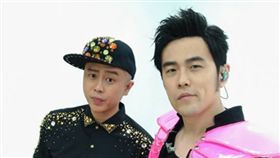 周杰倫、彈頭(圖/翻攝自彈頭臉書)