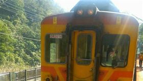 台鐵三貂嶺車站撞到老婦_台鐵提供