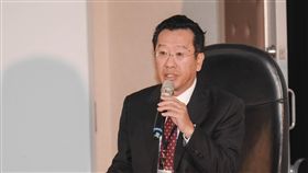 不當黨產處理委員會主委顧立雄16日主持中廣、中影預備聽證會　圖／記者林敬旻攝