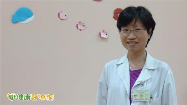 我不是挑釁！妥瑞兒甩頭、翻眼被狠K