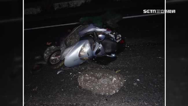 蚵農夫婦清晨上工　遭曳引車追撞雙亡
