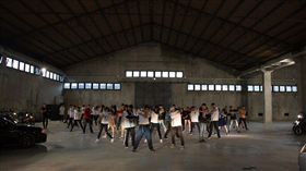 宜蘭14校聯合舞展籌備照片（圖／李曼萍授權提供）