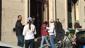 -梵蒂岡麥當勞-圖/翻攝自Sylvia Poggioli推特