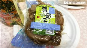 調理醃漬蔬菜前，可以清水或溫水浸泡30分鐘，並以清水再沖洗，以降低防腐劑及漂白劑含量。（圖／楊晴雯攝）