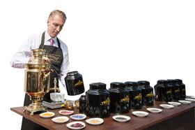 金雞報喜！唐寧茶禮接好運　咖啡推當代藝術限量禮盒