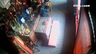 男起貪念廟中供品　再犯被逮個正著