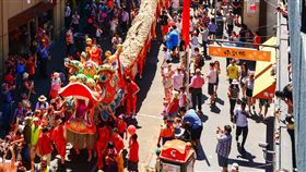 墨爾本農曆新年。（圖／Flickr: Chris Phutully,https://www.flickr.com/photos/72562013@N06/12262325753/in/photostream/）