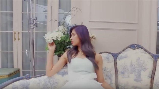 影／誰動了？周子瑜玩假人挑戰