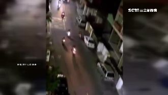 機車佔道狂按喇叭　警連開11張紅單