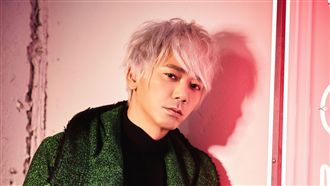 信被打臉不夠　加戲自摑巴掌上百次