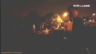 男公園騎車假抓寶　找落單女下手襲臀