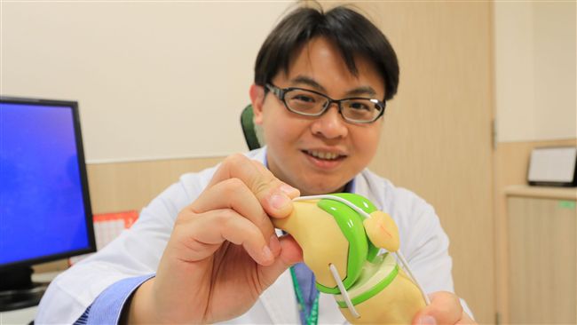 氣溫驟降關節痠痛　熱敷可減緩不適