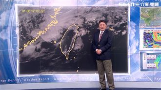 週末東北部短暫雨微涼　雲嘉南達紫爆