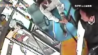 乘客癲癇發作　公車司機鬼門關前搶人