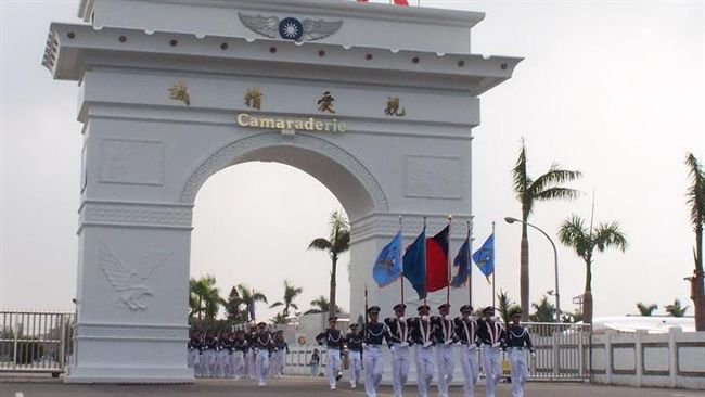 清晨倒臥血泊中　空軍官校生重度昏迷