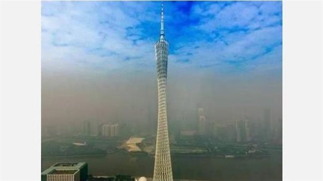 陸瘋傳霧霾照　網友：天堂地獄並存