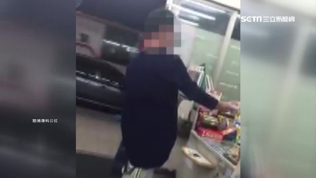 男超商討錢不成　疑同夥男幫腔飆國罵