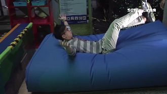 科工館「樂跳」夯　男腳先著地傷脊椎