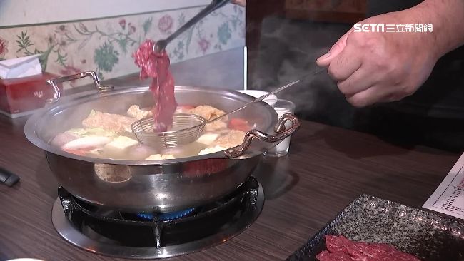 這一鍋溫體牛肉超軟嫩　王建民也愛吃