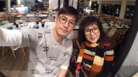 施易男、小明明（圖／翻攝自施易男臉書）