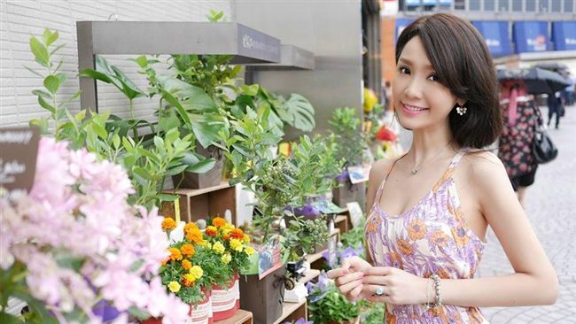 已婚還流產？海倫清桃：臉書被盜帳號