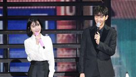 韓國女星IU來台開唱,李準基驚喜現身站台 16:9