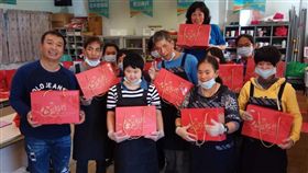 憨兒禮盒／王中平和余皓然愛的小屋臉書