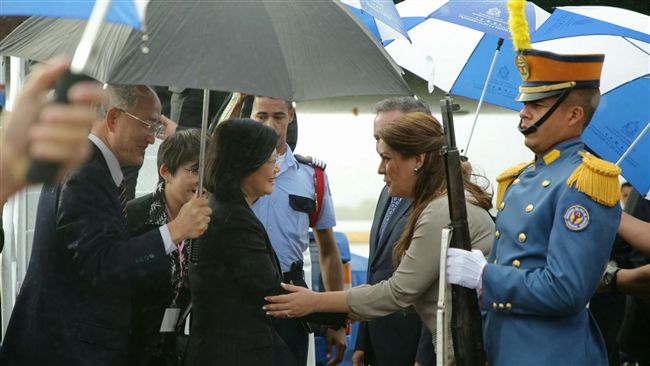 小英出訪遇雨　宏國副總統：遇水則發