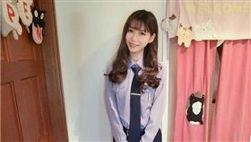 女警-翻攝PTT表特版https://www.ptt.cc/bbs/Beauty/M.1483840869.A.343.html