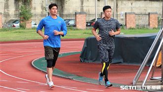 體驗殷仔美式重訓　吉見大喊吃不消