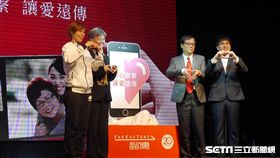 遠傳電信　逆光飛翔　黃裕翔　鋼琴　形象廣告　葉立斌攝