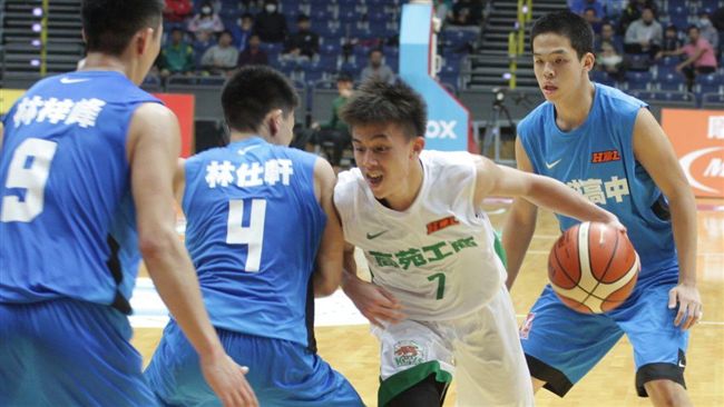 全力攻頂！高苑搶下4勝　晉級機會大
