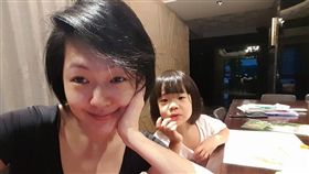 小S嘆愛女「許老三」不懂事　未來男友竟棄孔劉選他！ 圖/翻攝自小S臉書專頁