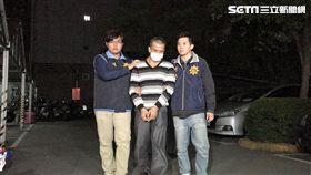 吳男與同居女友口角後憤而槍殺對方，然後搭乘朋友順風車逃逸，再轉搭客運前往台中躲藏，今天下午2點在朝馬轉運站落網（翻攝畫面）