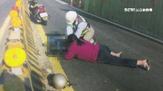 翁跌落機車昏迷　妻趴地急呼仍喚不回