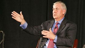 提勒森（Rex Tillerson
https://www.flickr.com/photos/william-munoz/3481066357/in/photolist-6iBnKt-atq1yN-Qmkyb6-Qi11z7-QhZYKf