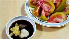 牛番茄,沾醬,生魚片,番茄炒蛋,芥末醬,甘草,醬油,台北,台南,爆廢公社　圖／爆廢公社