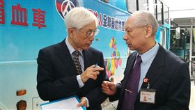 衛福部長林奏延今（13）日表示，絕對沒有對血液基金會董事長葉金川施壓逼其下台。（圖／楊晴雯攝）