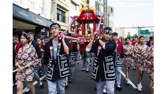 虎爺公也哈日？神轎指定日本風