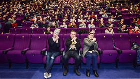 撇台獨後首現身　陳玉勳導演盼電影《健忘村》讓更多人看見 圖／牽猴子提供