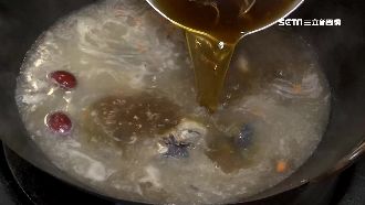 加第二次湯得收錢　食補雞湯熬煮費工