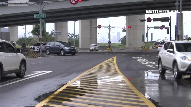 一路口有九車道！方向複雜駕駛常走錯