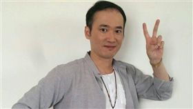 歌手小應（應蔚民）。（圖／翻攝自小應（Xiao Yin、應蔚民）臉書）